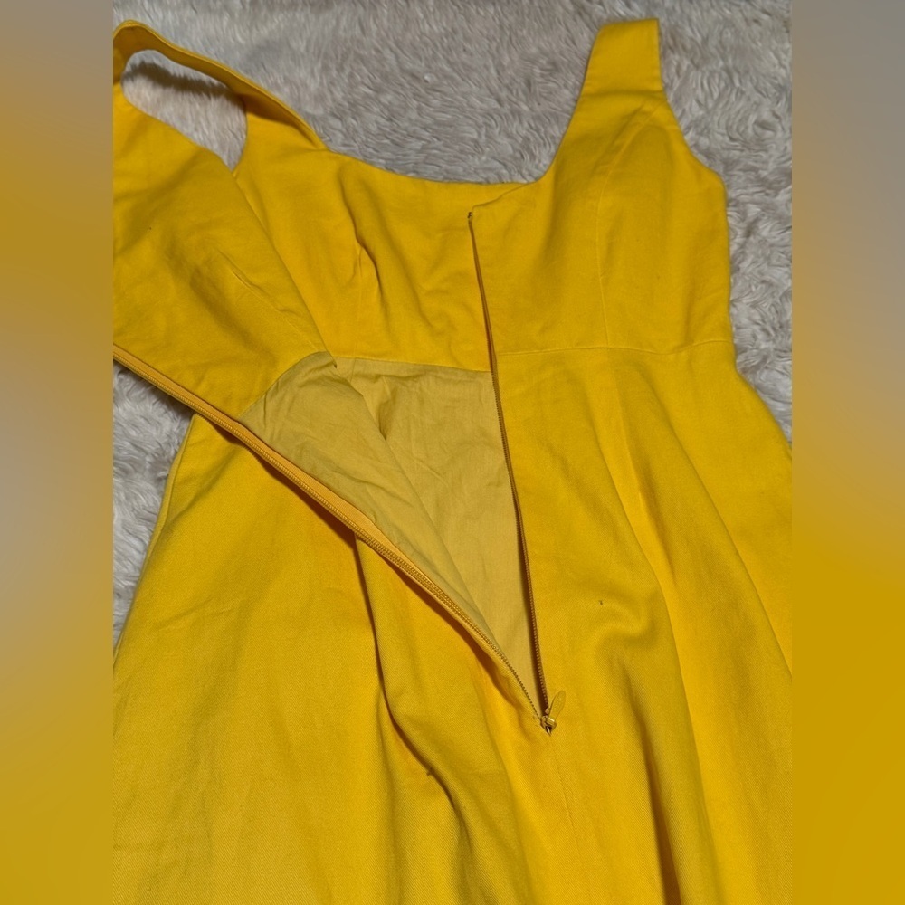 Elexiay Kwara Dress in Yellow - Size Medium - Picture 6 of 10